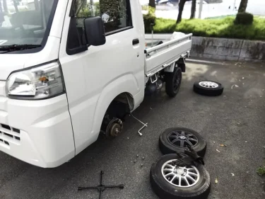 タイヤ履き替えは自分でできる